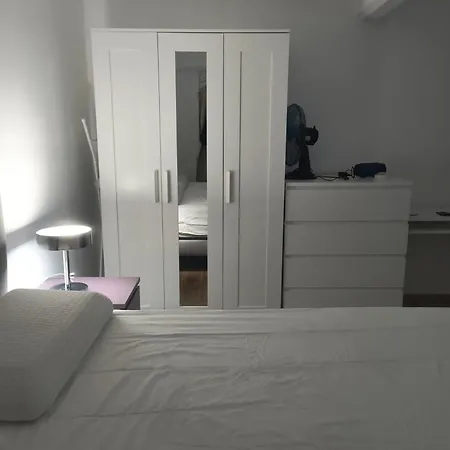 Casa Per Gente Giovane Apartman