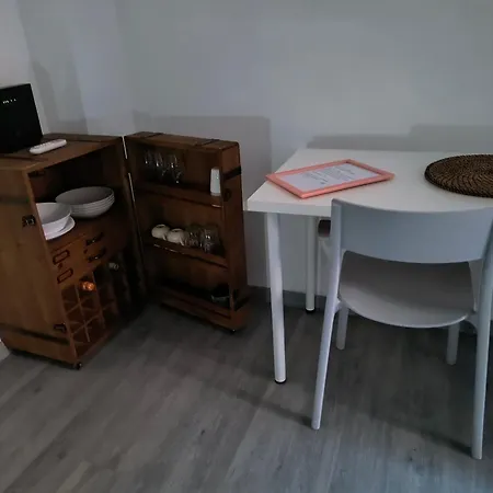 Casa Per Gente Giovane *