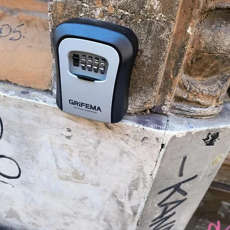 Casa Per Gente Giovane Apartman