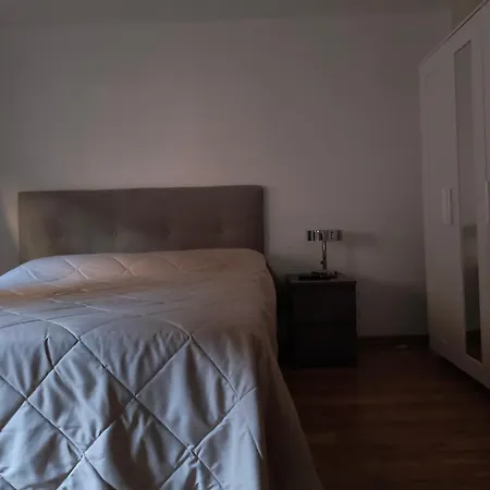 Casa Per Gente Giovane Rom