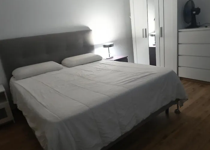 Casa Per Gente Giovane *